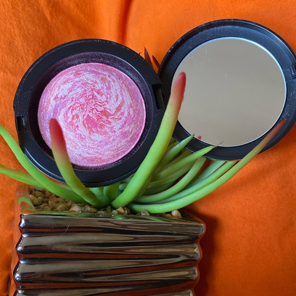 Mirenesse Organic Marble Mineral Blush Face Powder Rose Diamond Not Returnable